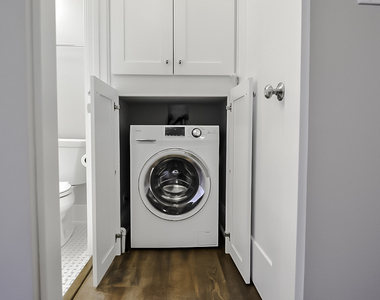 817 W Lakeside Place - Photo Thumbnail 18
