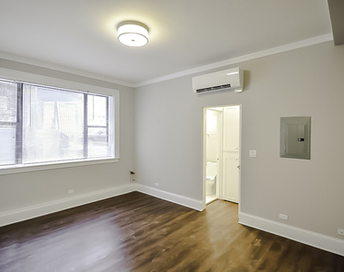 817 W Lakeside Place - Photo Thumbnail 7