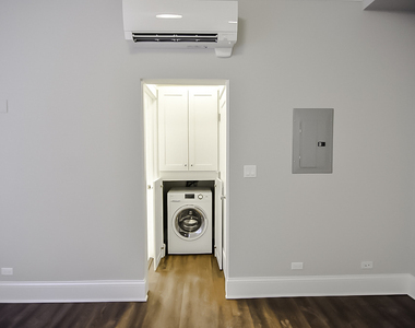 817 W Lakeside Place - Photo Thumbnail 17