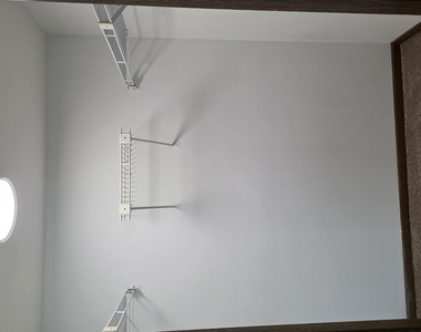 951 Glouchester Circle - Photo Thumbnail 10