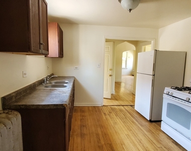 1631 Buena Vista Avenue - Photo Thumbnail 3