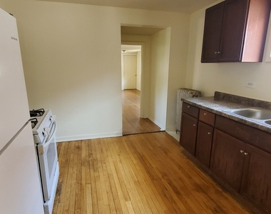 1631 Buena Vista Avenue - Photo Thumbnail 2