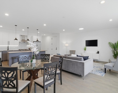 5824 N Lincoln Avenue - Photo Thumbnail 4
