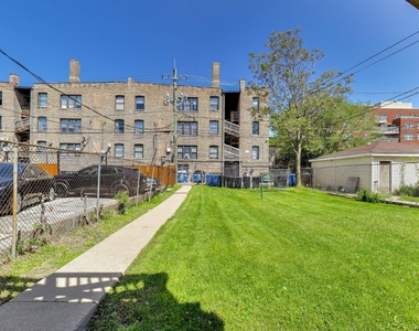 43 N Menard Avenue - Photo Thumbnail 18