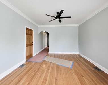 43 N Menard Avenue - Photo Thumbnail 5
