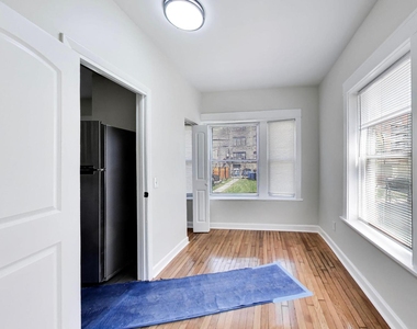43 N Menard Avenue - Photo Thumbnail 12