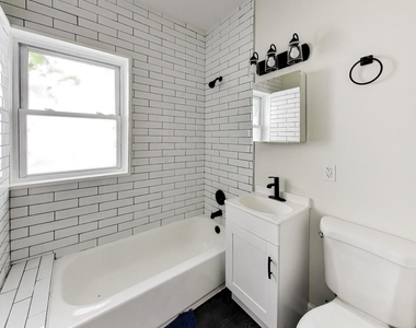 43 N Menard Avenue - Photo Thumbnail 16