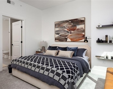 200 Nerem Street Nw - Photo Thumbnail 11