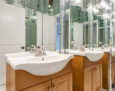 740 Lakeview Point - Photo Thumbnail 13