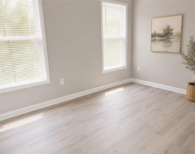 865 Mcdonough Road - Photo Thumbnail 5