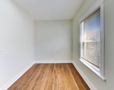 43 N Menard Avenue - Photo Thumbnail 10