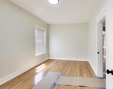 43 N Menard Avenue - Photo Thumbnail 19