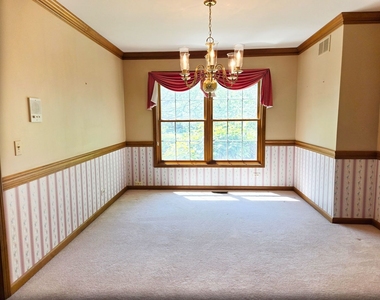 2286 Brookside Lane - Photo Thumbnail 6
