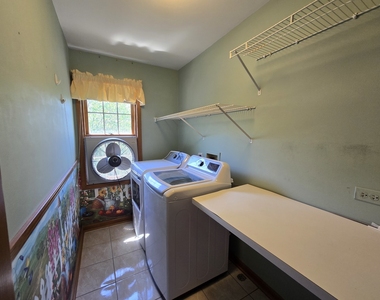 2286 Brookside Lane - Photo Thumbnail 23