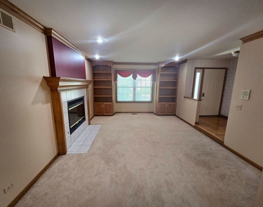 2286 Brookside Lane - Photo Thumbnail 4