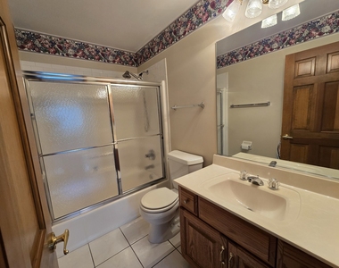 2286 Brookside Lane - Photo Thumbnail 21