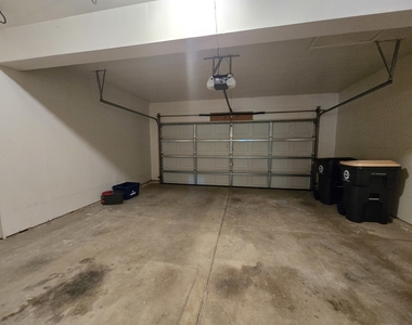 2286 Brookside Lane - Photo Thumbnail 34