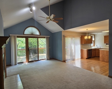2286 Brookside Lane - Photo Thumbnail 12