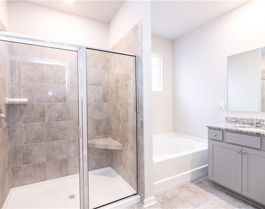 4377 Montberry Lane - Photo Thumbnail 6
