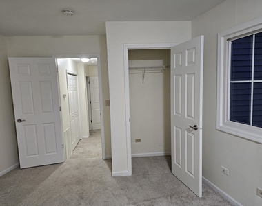833 Village Quarter Road - Photo Thumbnail 24