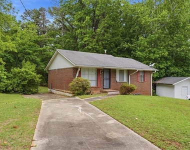 1947 Grange Drive Se - Photo Thumbnail 1