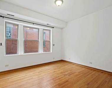 6133 S Drexel Avenue - Photo Thumbnail 9