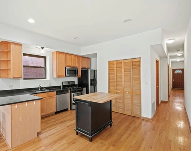 6133 S Drexel Avenue - Photo Thumbnail 4