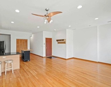 6133 S Drexel Avenue - Photo Thumbnail 6