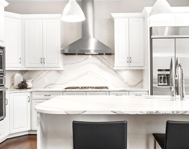 1065 Peachtree Street Ne - Photo Thumbnail 6