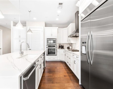 1065 Peachtree Street Ne - Photo Thumbnail 7