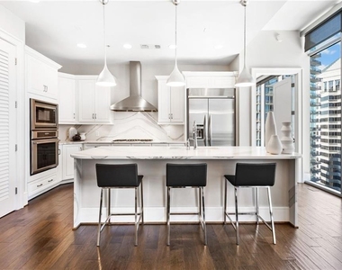 1065 Peachtree Street Ne - Photo Thumbnail 5