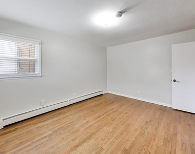 8212 W Walsh Lane - Photo Thumbnail 19