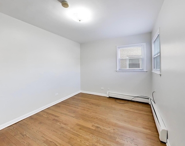 8212 W Walsh Lane - Photo Thumbnail 20