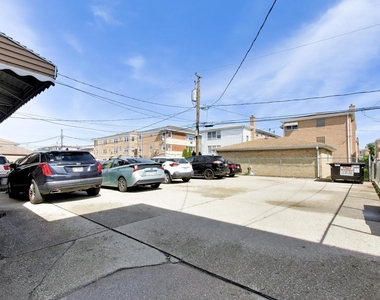 8212 W Walsh Lane - Photo Thumbnail 28