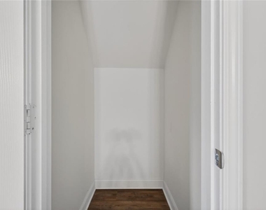 6120 Hemperly Road - Photo Thumbnail 27