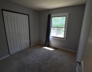 7852 Sprucewood Avenue - Photo Thumbnail 24