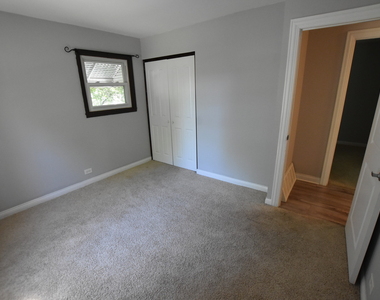 7852 Sprucewood Avenue - Photo Thumbnail 27