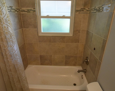 7852 Sprucewood Avenue - Photo Thumbnail 22