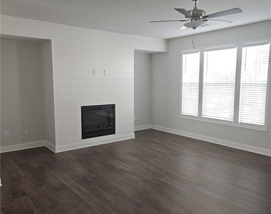 1574 Gin Blossom Circle - Photo Thumbnail 11