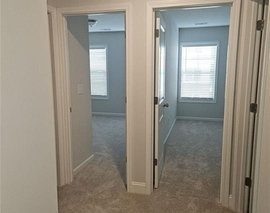 1574 Gin Blossom Circle - Photo Thumbnail 12