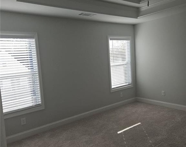1574 Gin Blossom Circle - Photo Thumbnail 13