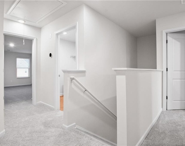 5332 Melbourne Lane - Photo Thumbnail 12