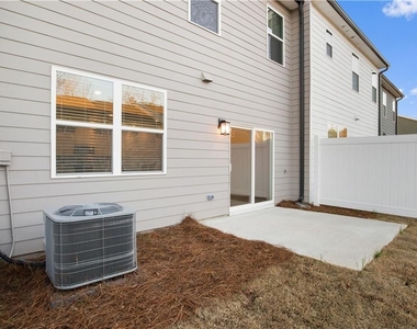 5332 Melbourne Lane - Photo Thumbnail 28