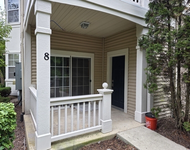 2250 Aurora Drive - Photo Thumbnail 1