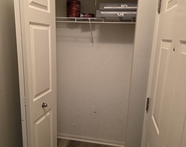 2250 Aurora Drive - Photo Thumbnail 4