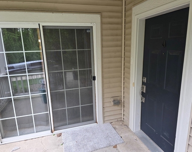 2250 Aurora Drive - Photo Thumbnail 2