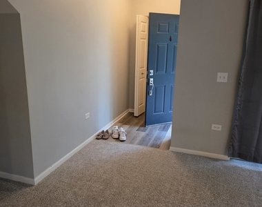 2250 Aurora Drive - Photo Thumbnail 5
