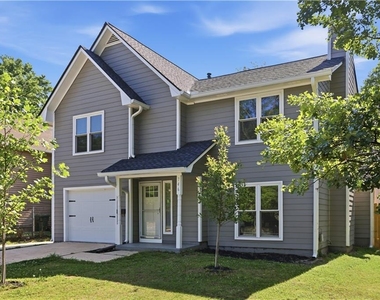 746 Joseph E Lowery Boulevard Sw - Photo Thumbnail 1