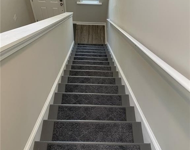 107 Wynn Way - Photo Thumbnail 18