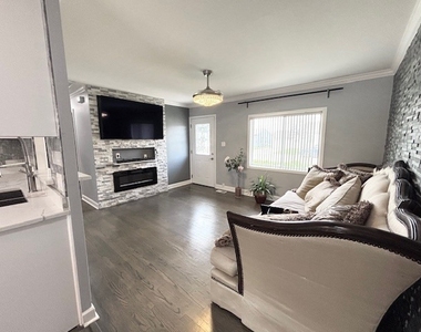 611 Nelson Avenue - Photo Thumbnail 6
